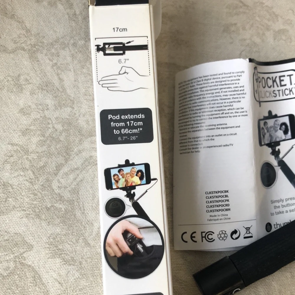 Pocket self stick no Bluetooth battery use just click to save a memory.